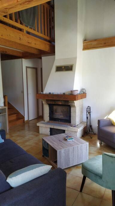 Maison De Montagne Au Calme Avec Cheminee Poubeau Eksteriør billede