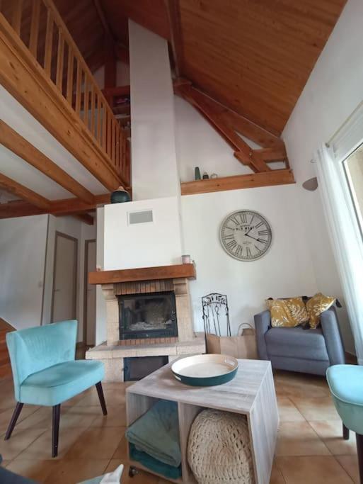 Maison De Montagne Au Calme Avec Cheminee Poubeau Eksteriør billede